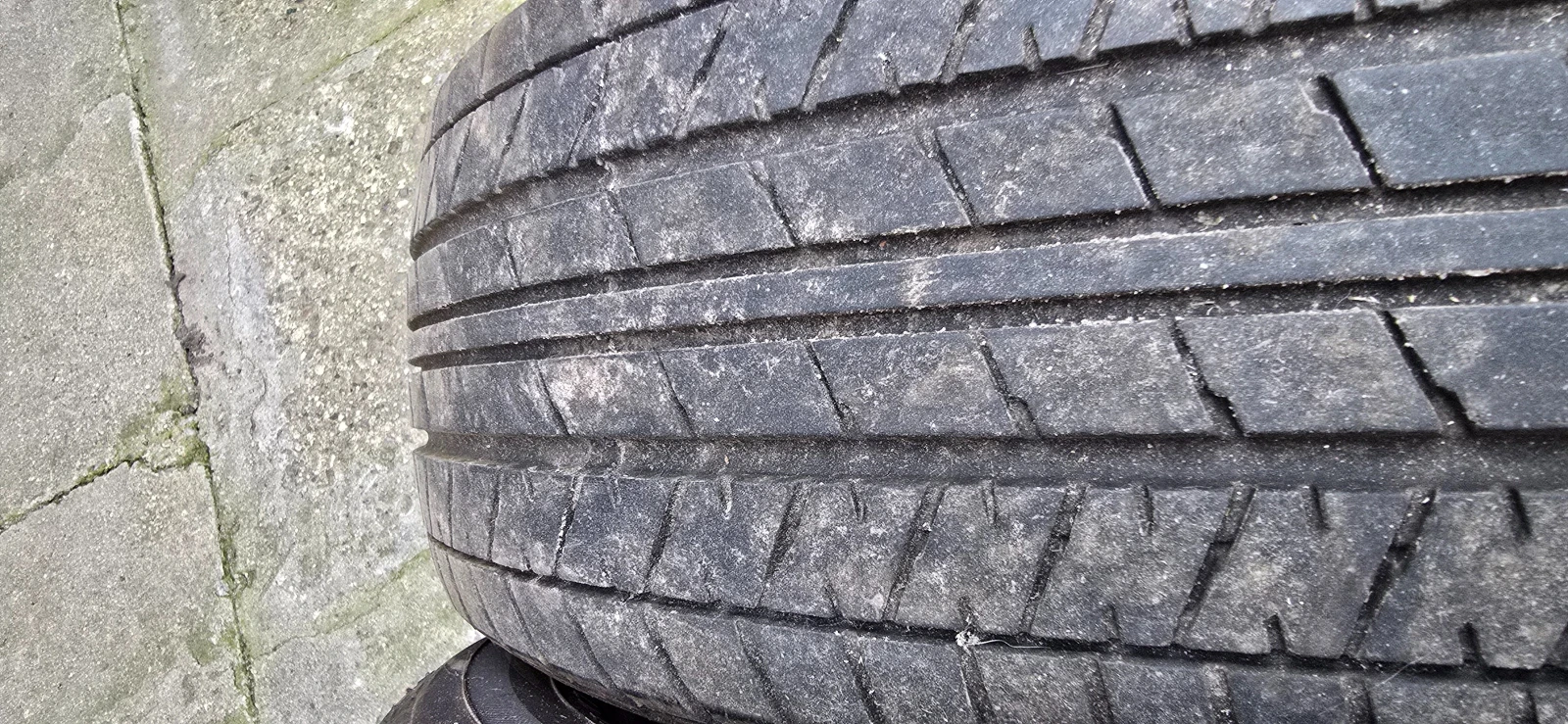 Гуми Летни 175/55R15, снимка 6 - Гуми и джанти - 53918540