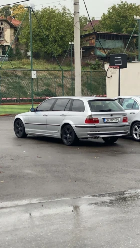 BMW 330, снимка 1