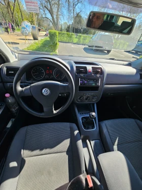 Обява за продажба на VW Golf 1.6 Gaz. ПЕПРФЕКТЕН ~7 999 лв. - изображение 10