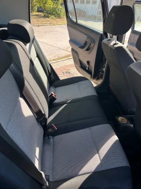 Обява за продажба на Skoda Fabia 1.6D ~5 900 лв. - изображение 8 | Auto.bg Обява за продажба на Skoda Fabia 1.6D ~5 900 лв. - изображение 8