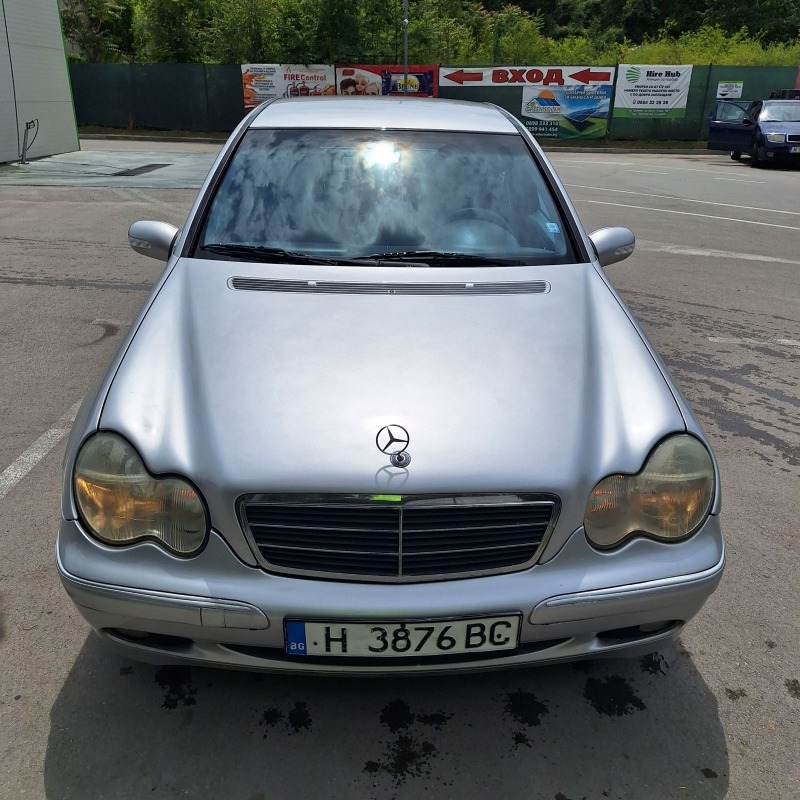 Mercedes-Benz C 200, снимка 1 - Автомобили и джипове - 45750512