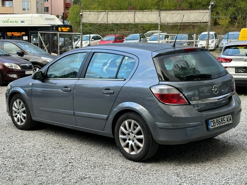 Opel Astra 1.7 CDTI, снимка 4 - Автомобили и джипове - 47464445