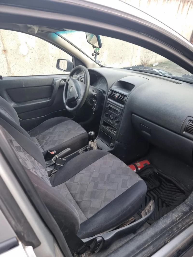 Opel Astra, снимка 8 - Автомобили и джипове - 47512006