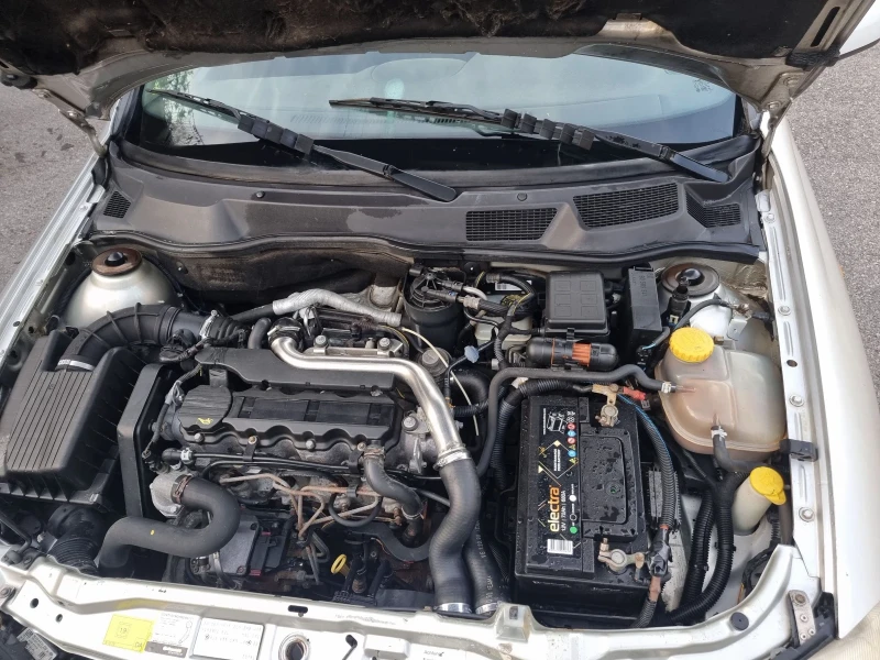 Opel Astra, снимка 2 - Автомобили и джипове - 47512006