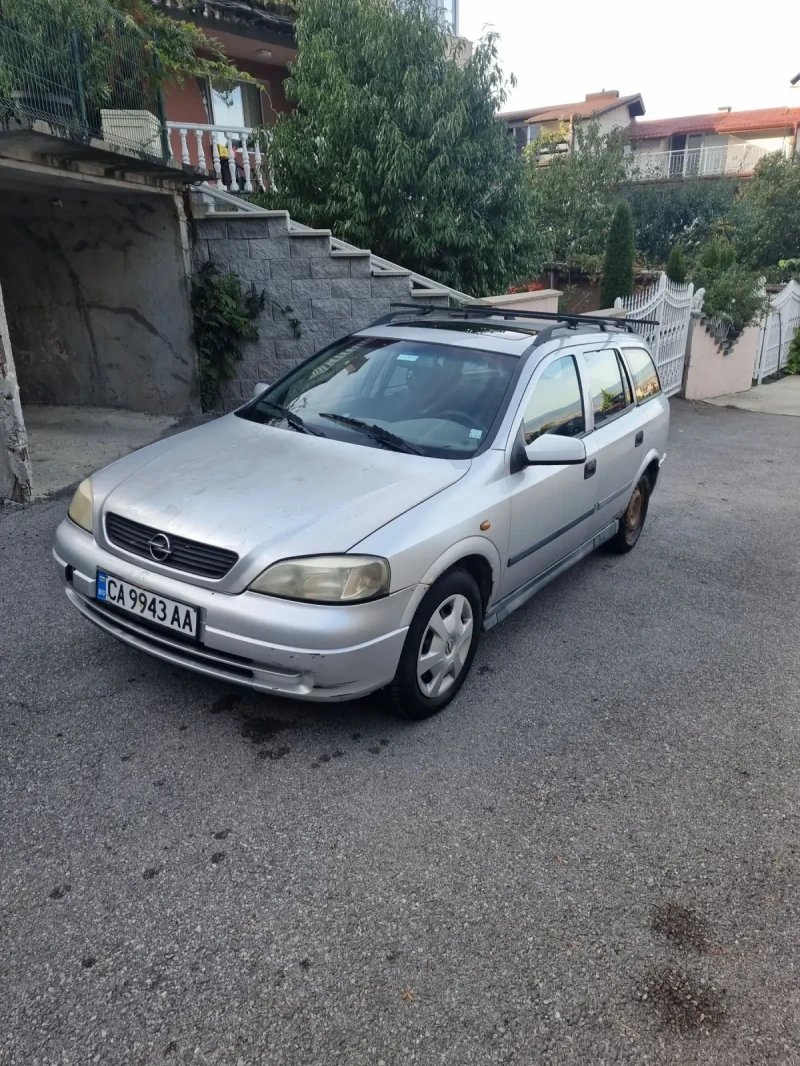 Opel Astra, снимка 1 - Автомобили и джипове - 47512006