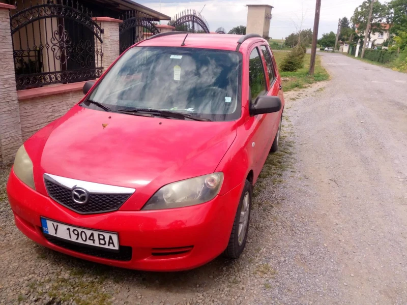 Mazda 2, снимка 2 - Автомобили и джипове - 48283809