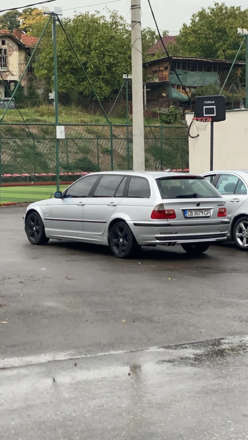 BMW 330, снимка 1 - Автомобили и джипове - 49465353