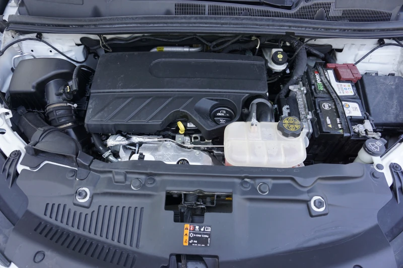 Opel Mokka X1.6/Навигация/Кожа/Камера/COSMO, снимка 9 - Автомобили и джипове - 51403960