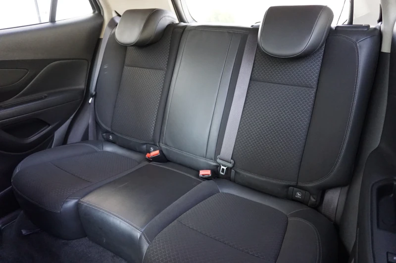 Opel Mokka X1.6/Навигация/Кожа/Камера/COSMO, снимка 14 - Автомобили и джипове - 51403960