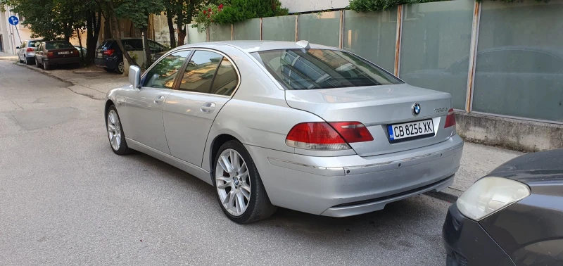 BMW 730, снимка 4 - Автомобили и джипове - 51520942