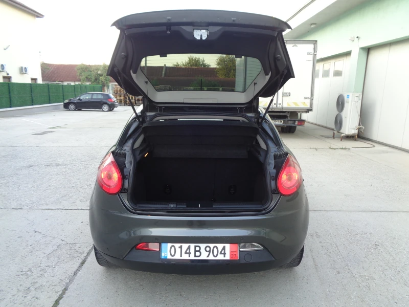 Fiat Bravo 1.6Mjet-120-ЛИЗИНГ-БАРТЕР, снимка 8 - Автомобили и джипове - 51624373