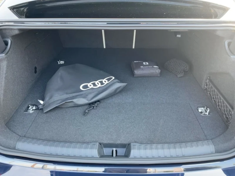 Audi A6 55 TFSI e-Hybrid / PANO / CAMERA / NEW, снимка 16 - Автомобили и джипове - 51892464