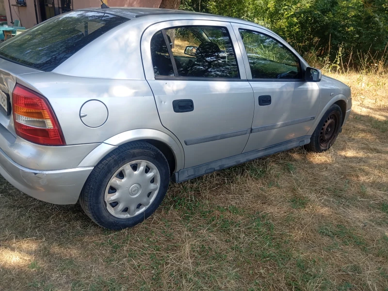 Opel Astra, снимка 13 - Автомобили и джипове - 52358170