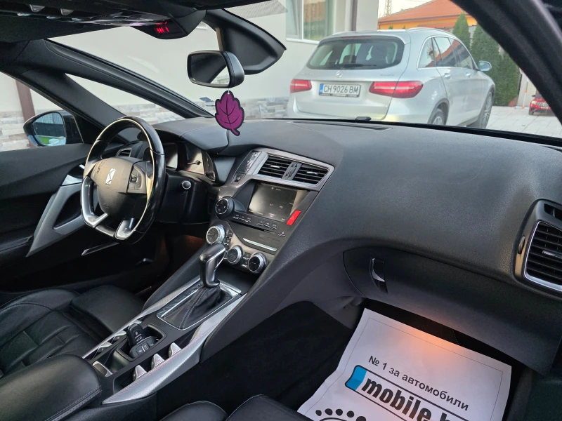 Citroen DS5 2.0 HDI ОБСЛУЖЕН KATO HOBA, снимка 15 - Автомобили и джипове - 52404481
