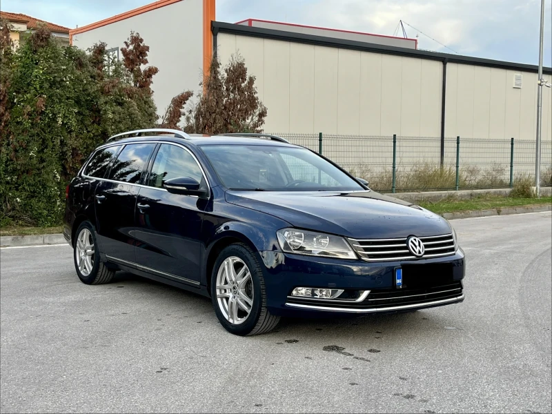 VW Passat Passat b7 2.0TDI highline   Регистриран , снимка 2 - Автомобили и джипове - 53038348