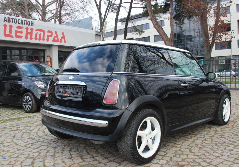 Mini One 1.4 16V D   С РЕГИСТРАЦИЯ  , снимка 5 - Автомобили и джипове - 52910843