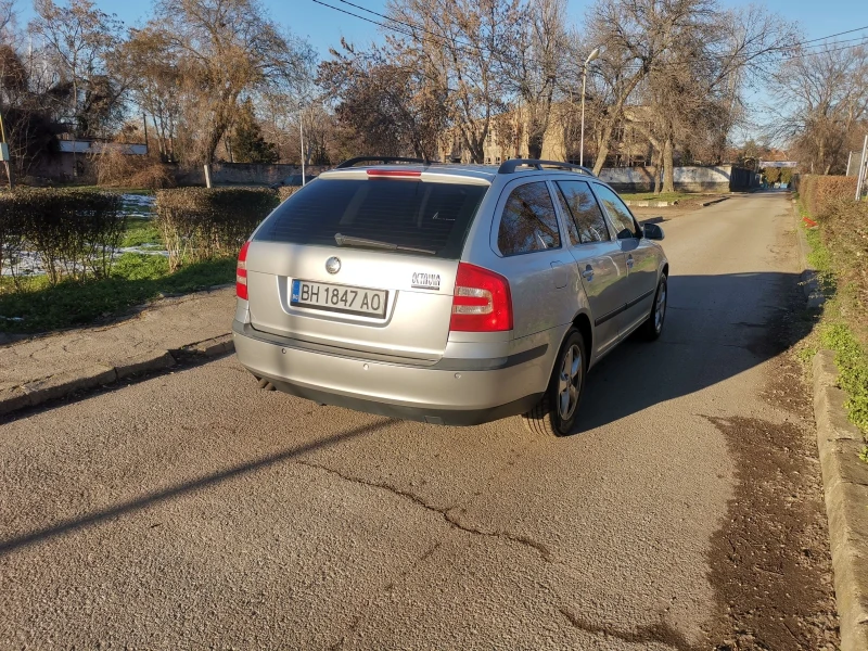 Skoda Octavia 2.0 TDI, снимка 13 - Автомобили и джипове - 52938038
