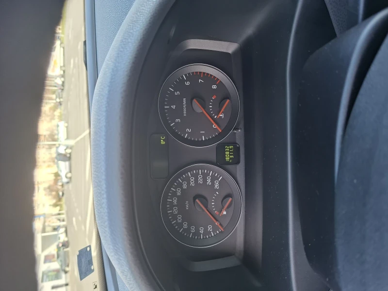 Volvo V50, снимка 16 - Автомобили и джипове - 52978673