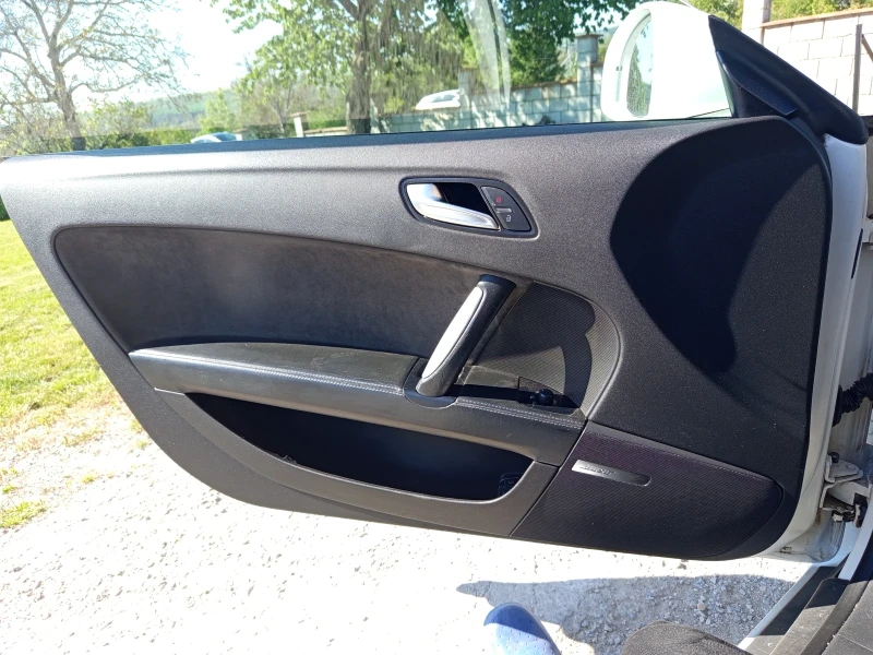 Audi Tt, снимка 13 - Автомобили и джипове - 53110377