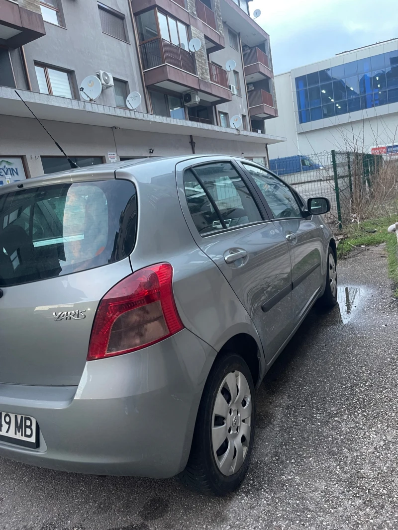 Toyota Yaris, снимка 6 - Автомобили и джипове - 53501703