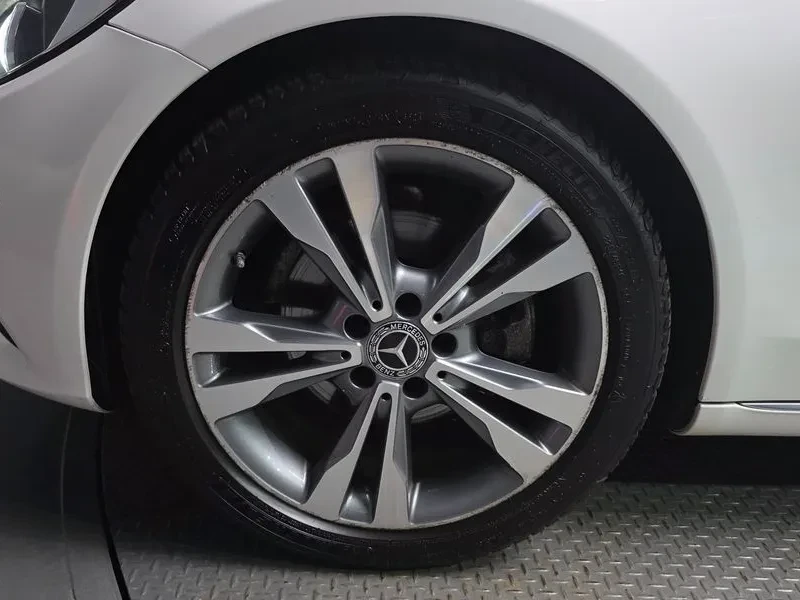 Mercedes-Benz C 200 САМО 30% АВАНС, снимка 5 - Автомобили и джипове - 56064946