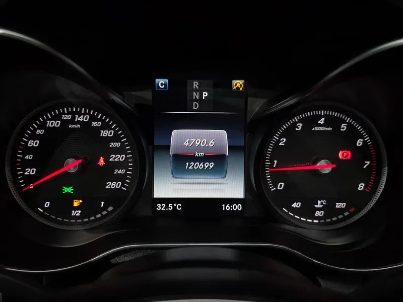 Mercedes-Benz C 200 САМО 30% АВАНС, снимка 8 - Автомобили и джипове - 56064946