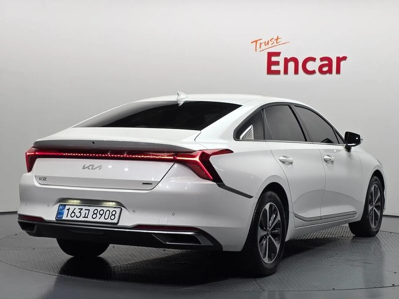Kia K8 Noblesse Lite| 139к.с., снимка 2 - Автомобили и джипове - 56130572