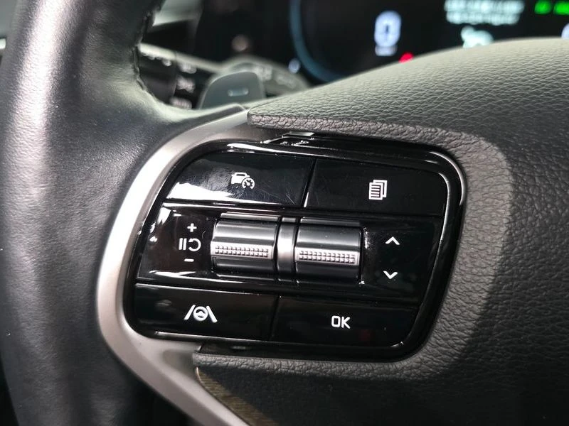 Kia K8 Noblesse Lite| 139к.с., снимка 16 - Автомобили и джипове - 56130572