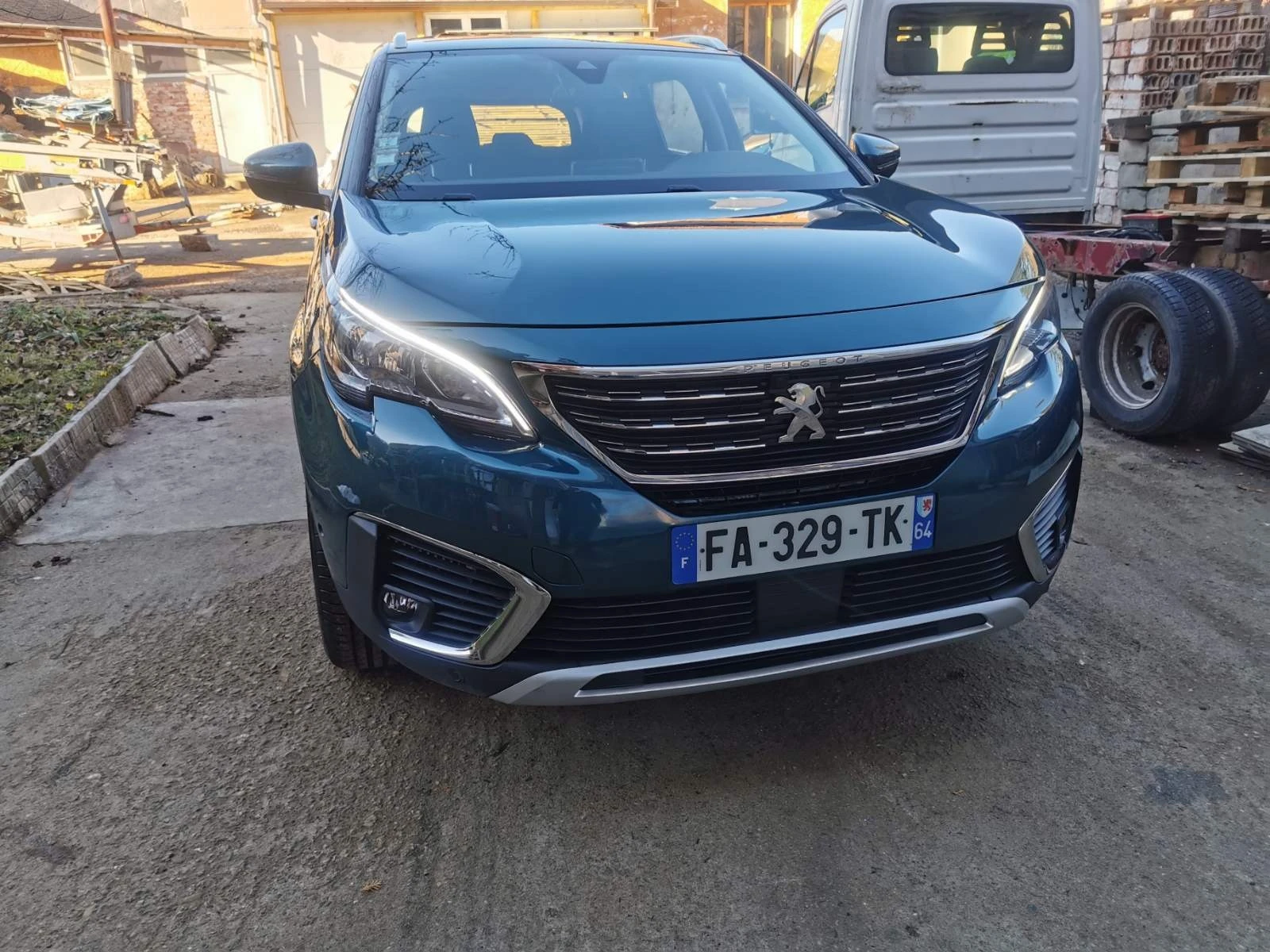 Peugeot 5008 1.2 turbo - изображение 7