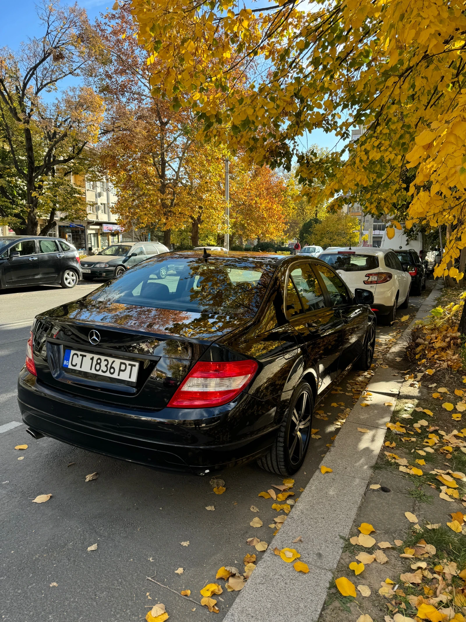 Mercedes-Benz C 200 Седан  - изображение 5