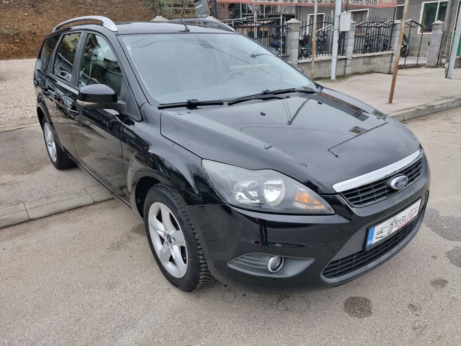 Ford Focus 1.8i ШВЕЙЦАРИЯ - изображение 2