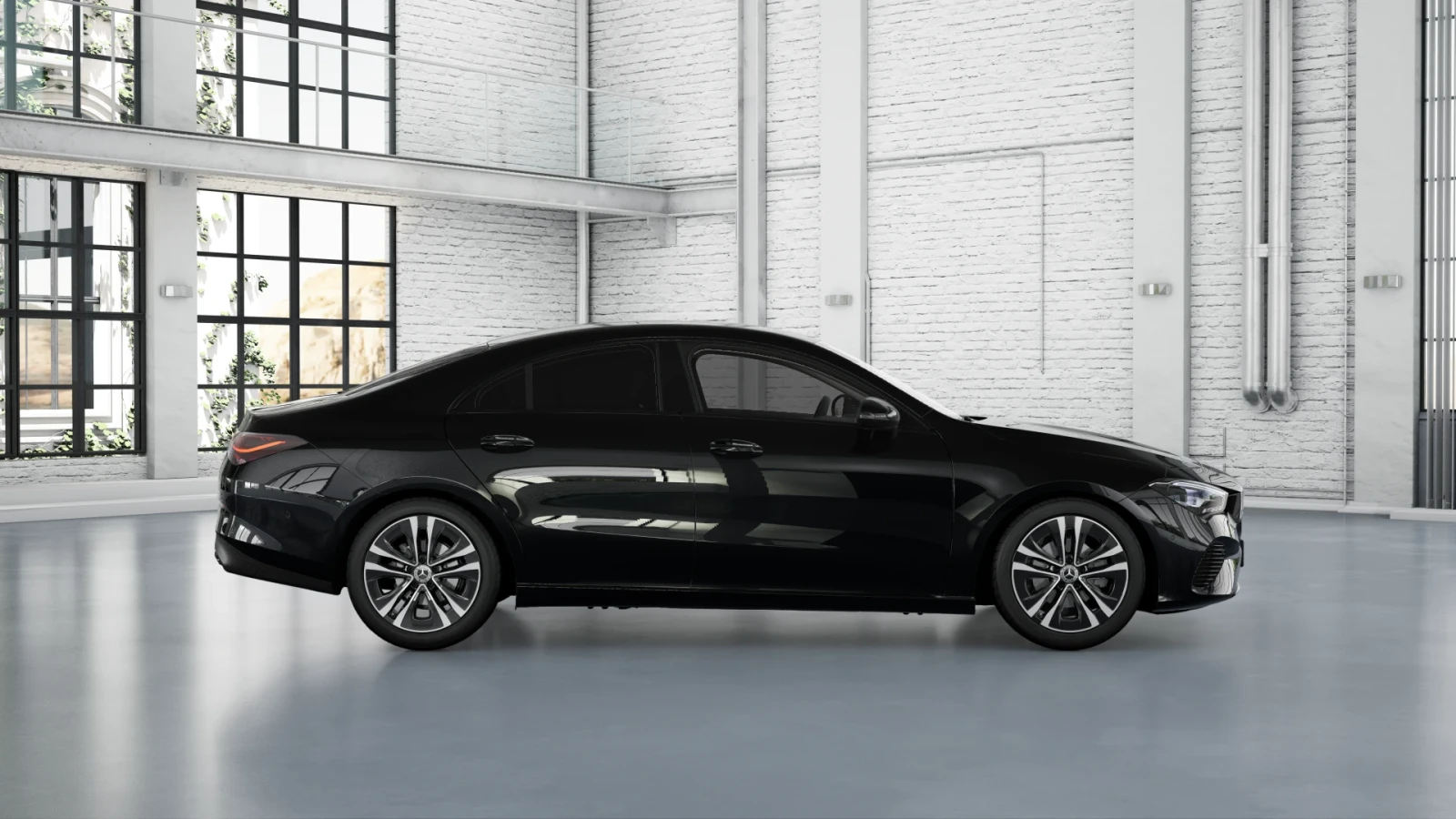Mercedes-Benz CLA 180  - изображение 3