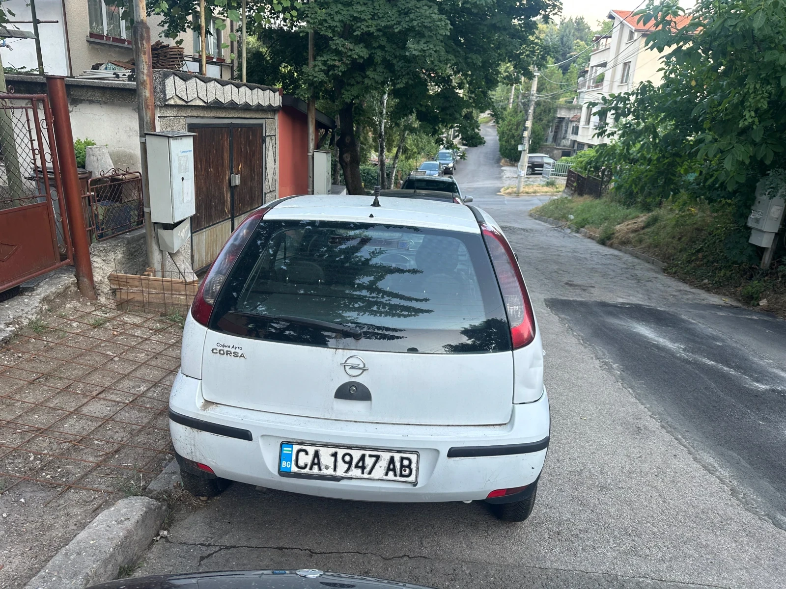 Opel Corsa 1000 кубика - изображение 3