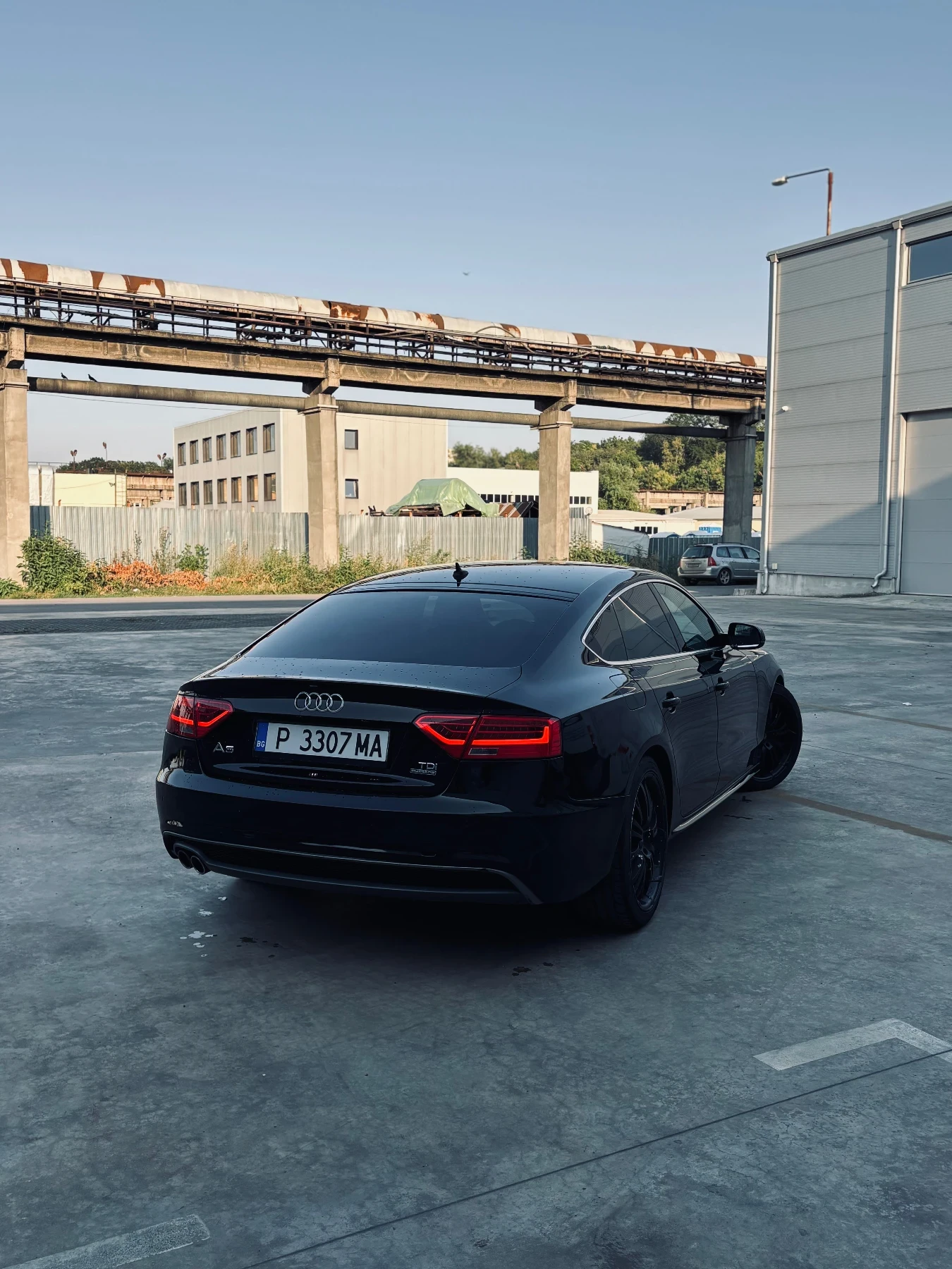 Audi A5 2.0TDI 190кс 4х4 3хS-Line  - изображение 4