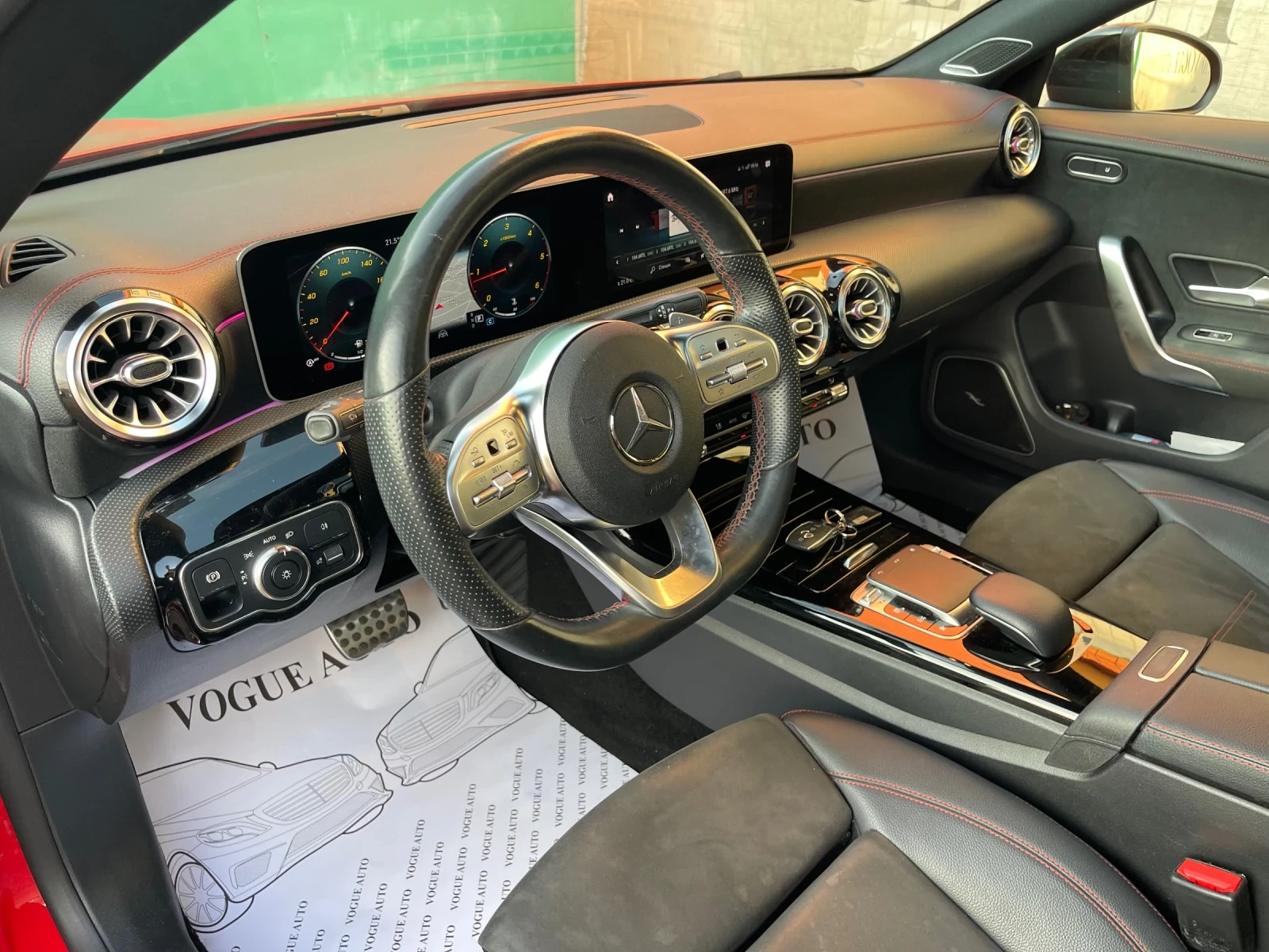 Mercedes-Benz CLA 220 CDI* AMG* BURMESTER* 360* BLIND* PANO* NIGHT*  - изображение 10