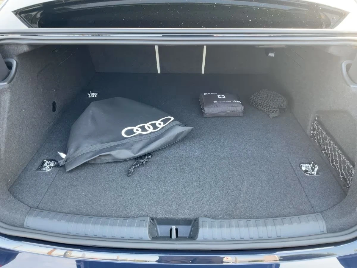 Audi A6 55 TFSI e-Hybrid / PANO / CAMERA / NEW | Mobile.bg   16