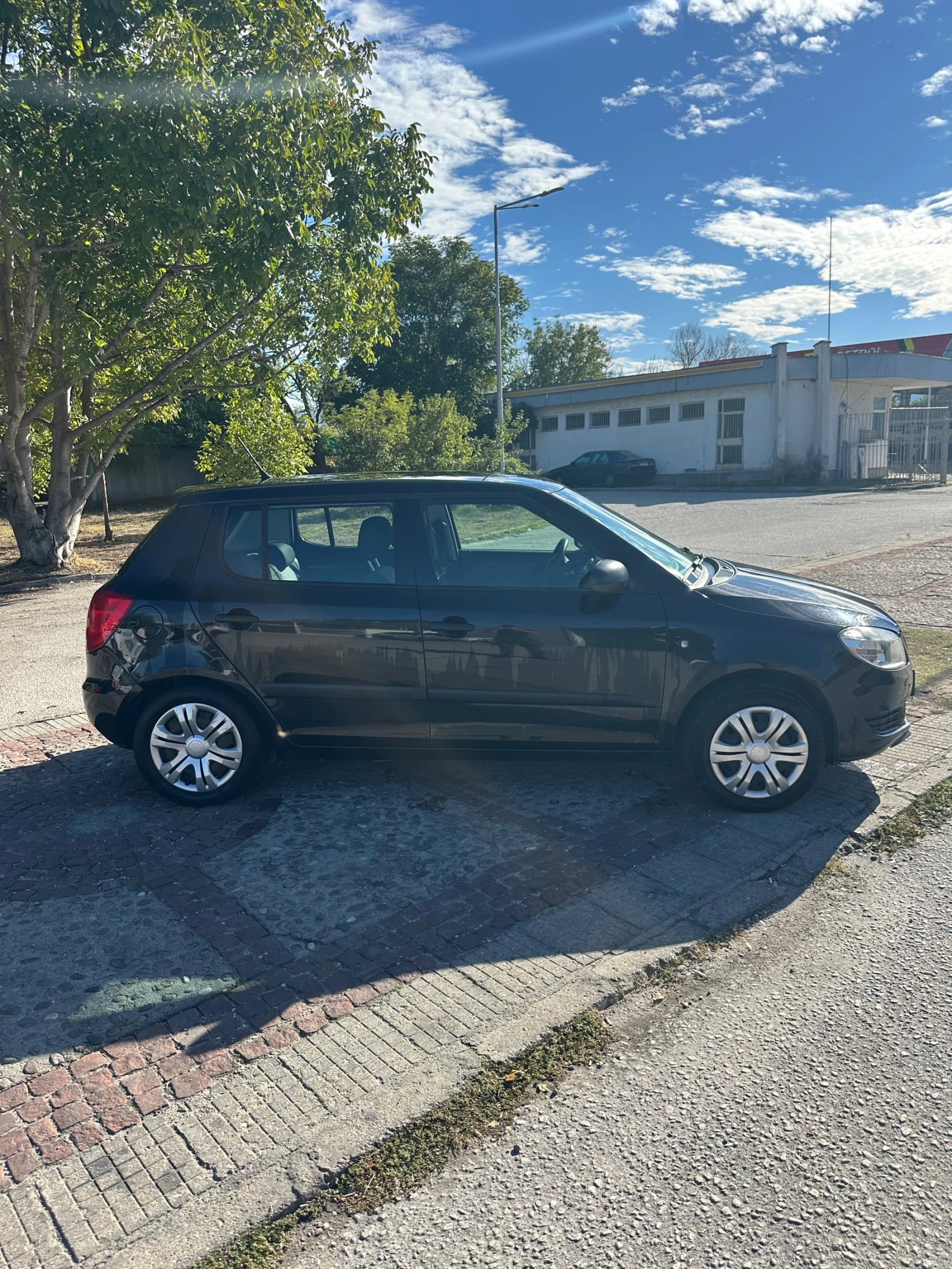 Skoda Fabia 1.6D - изображение 4