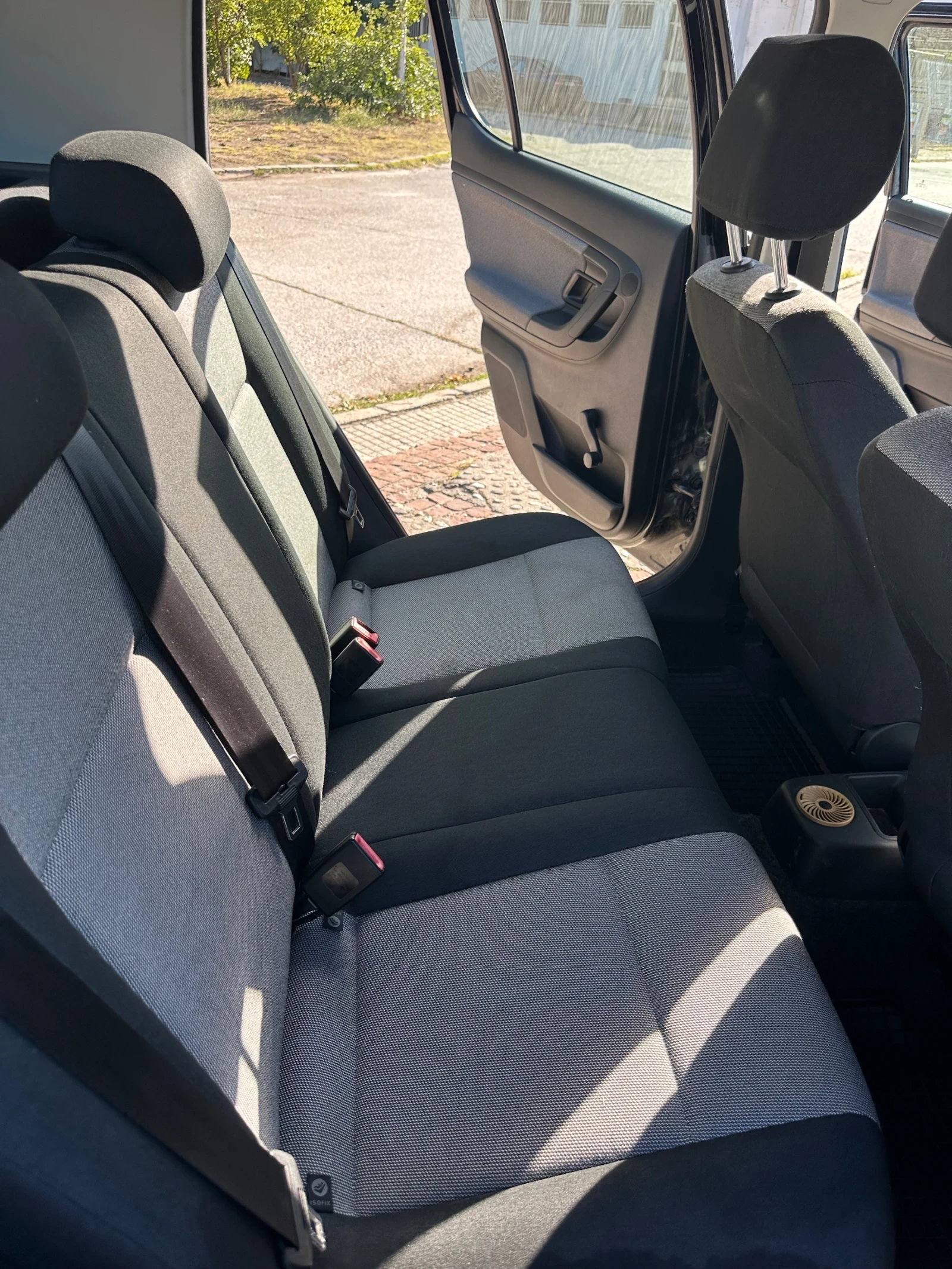 Skoda Fabia 1.6D - изображение 9