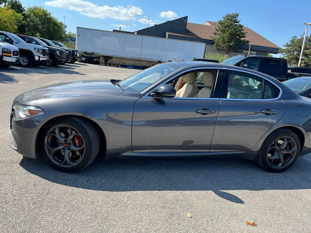 Alfa Romeo Giulia * Ti * CARFAX * БЕЗ ПЪРВОНАЧАЛНА ВНОСКА - изображение 2