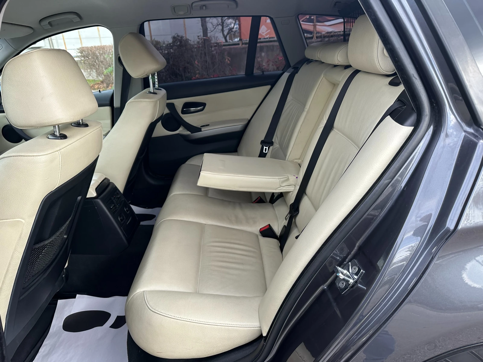 BMW 320 2.0i 170 к.с.  - изображение 10