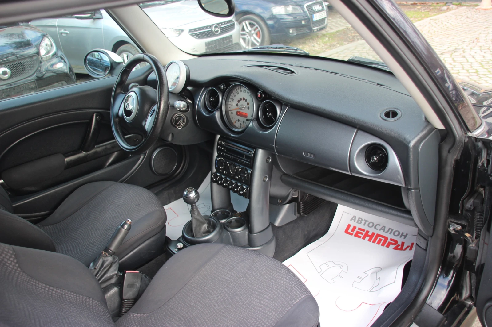 Mini One 1.4 16V D   С РЕГИСТРАЦИЯ   - изображение 10