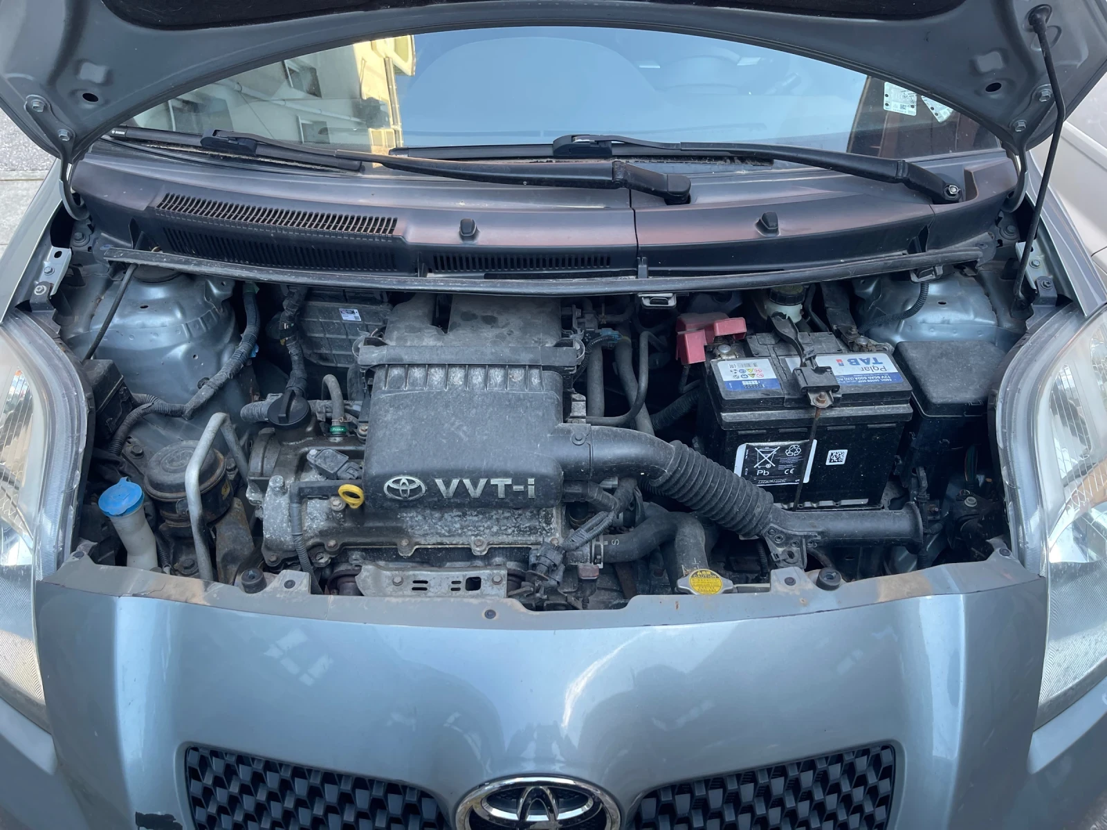 Toyota Yaris, снимка 10 - Автомобили и джипове - 53501703