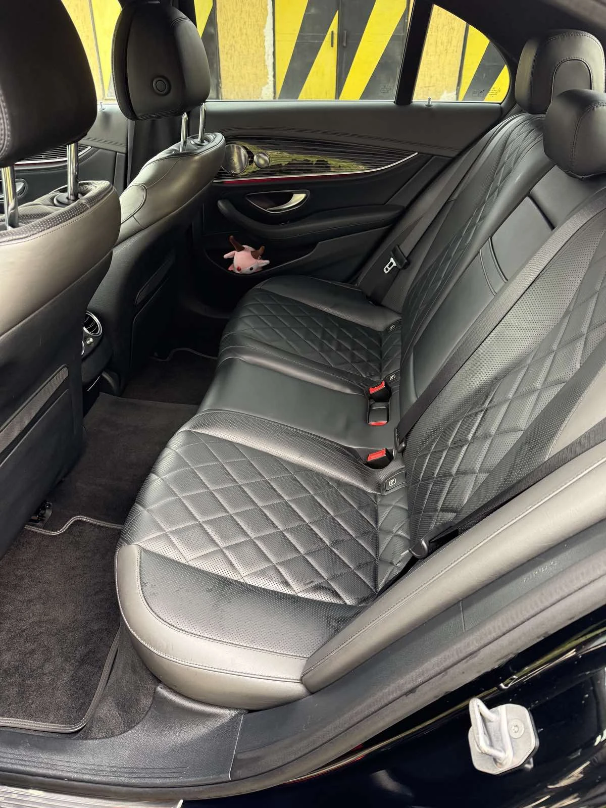 Mercedes-Benz E 350  - изображение 8