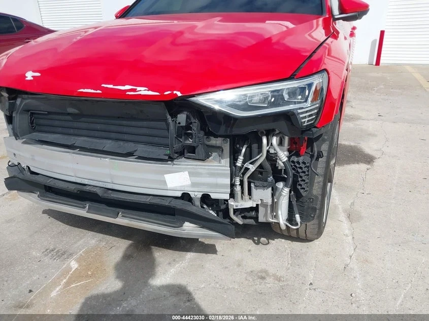 Audi E-Tron Sportback Prestige S Line Quattro, снимка 6 - Автомобили и джипове - 53751588