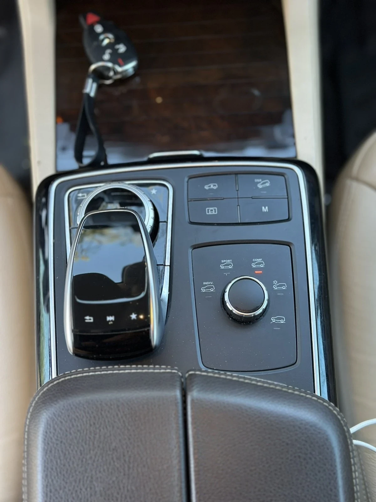 Mercedes-Benz GLS 450, снимка 8 - Автомобили и джипове - 54347447