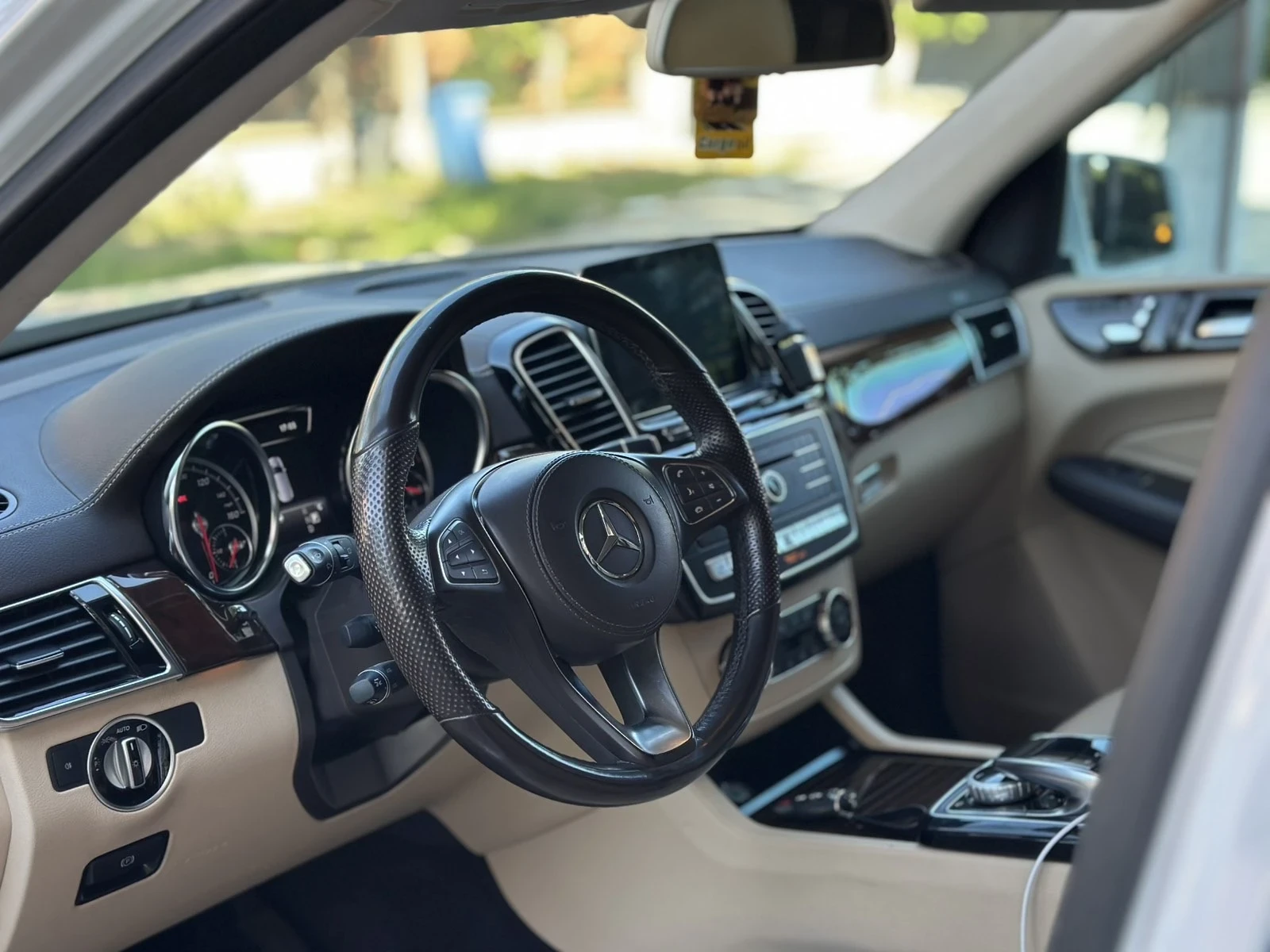 Mercedes-Benz GLS 450, снимка 6 - Автомобили и джипове - 54347447