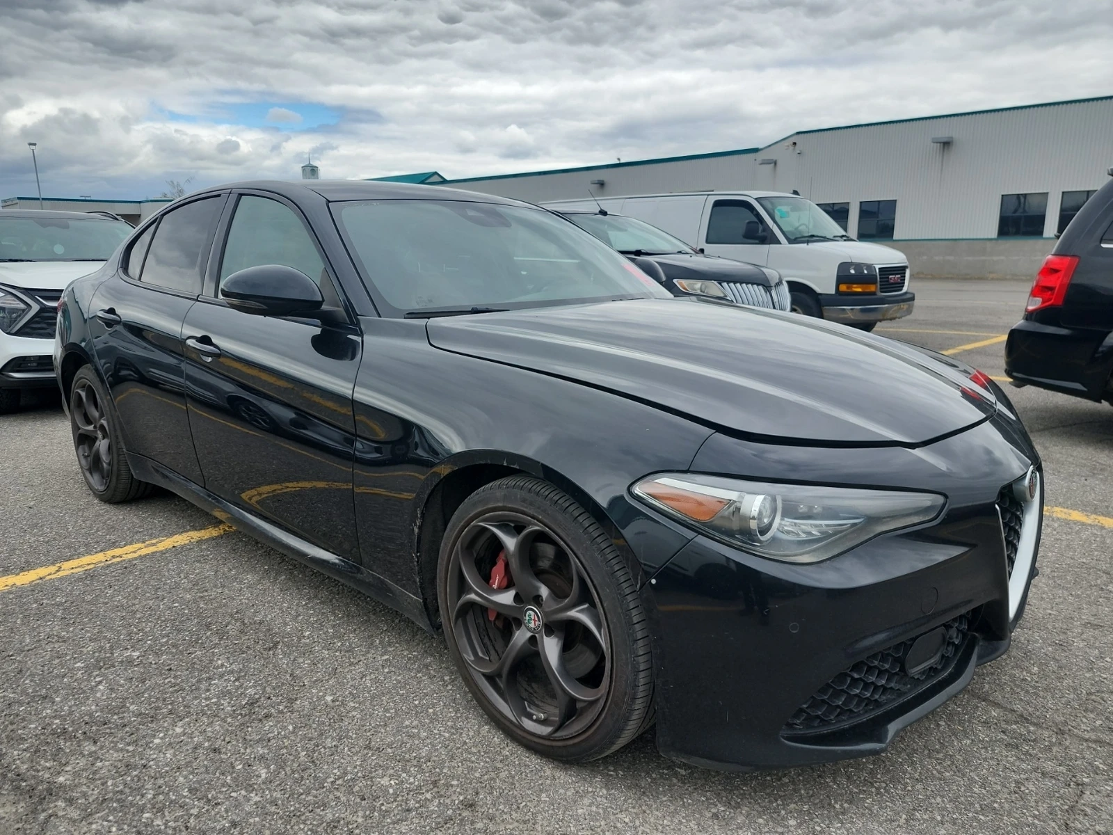 Alfa Romeo Giulia Ti Sport AWD, снимка 2 - Автомобили и джипове - 54480208