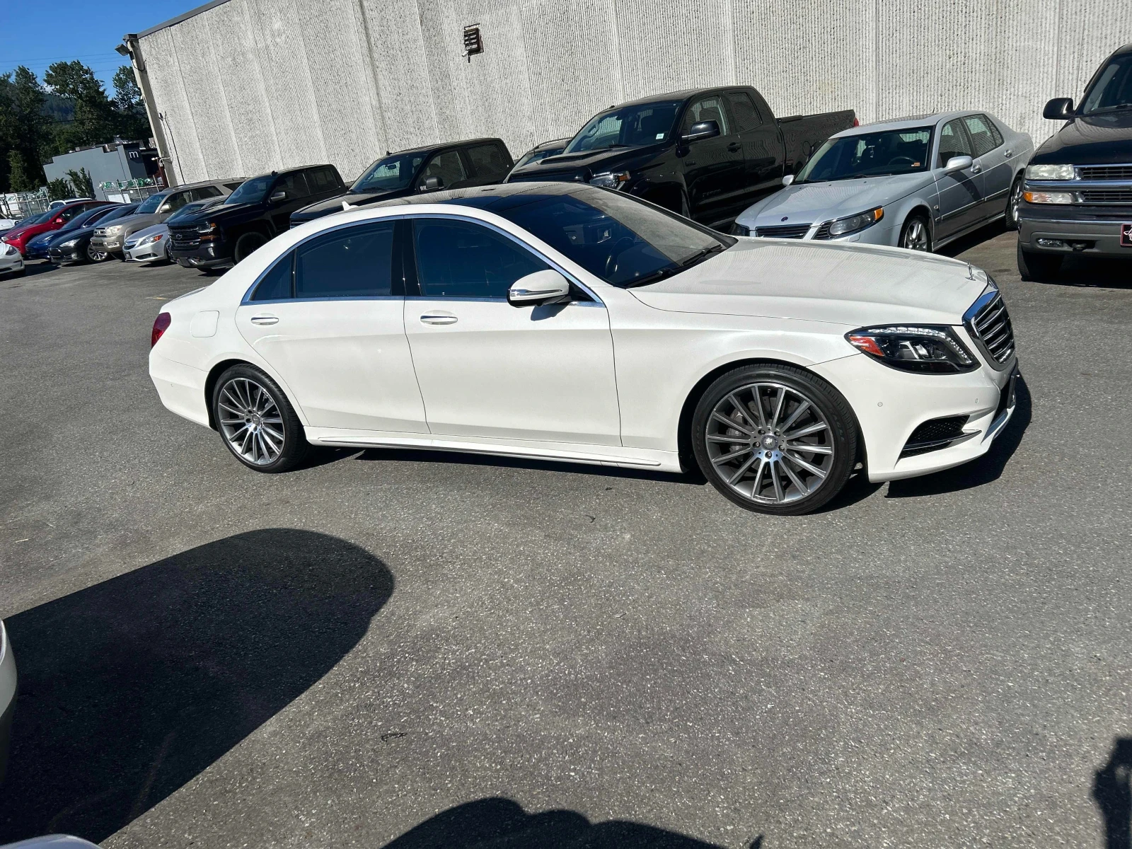 Mercedes-Benz S 550 Обдухване / HUD / Burmester / 360 камери / Асистен, снимка 4 - Автомобили и джипове - 54910732