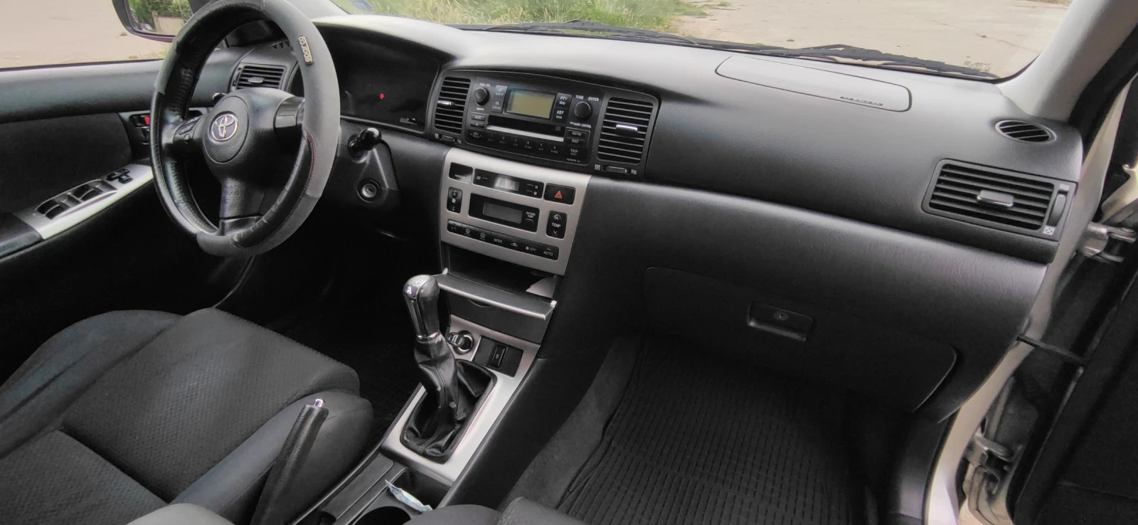 Toyota Corolla, снимка 15 - Автомобили и джипове - 54973575