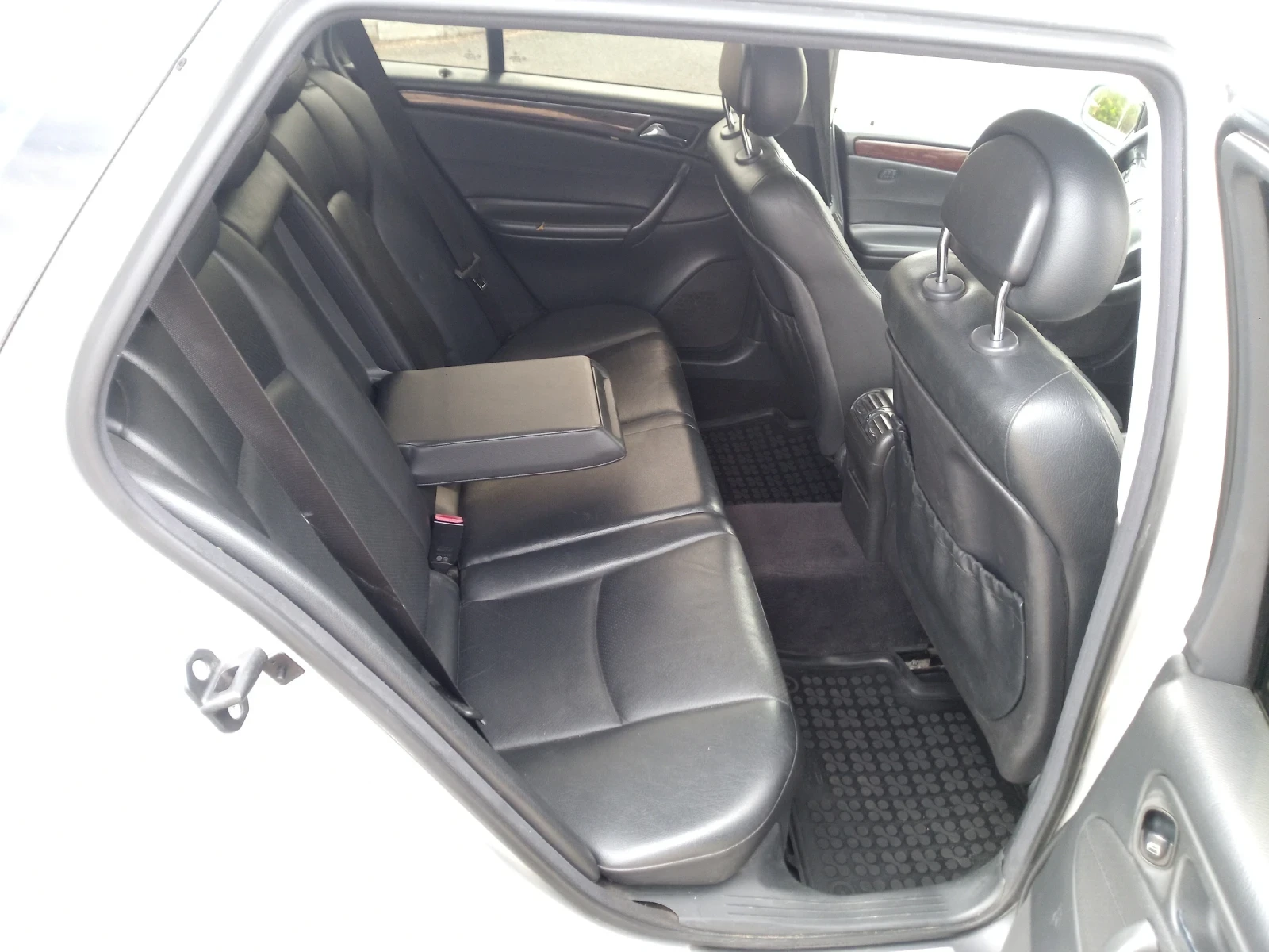 Mercedes-Benz C 200 163 к.с./газ, снимка 5 - Автомобили и джипове - 55133256